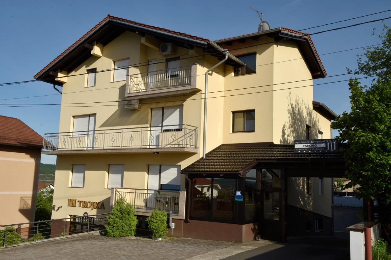 Apartmani I Bungalovi Trojka Banja Luka Exterior foto