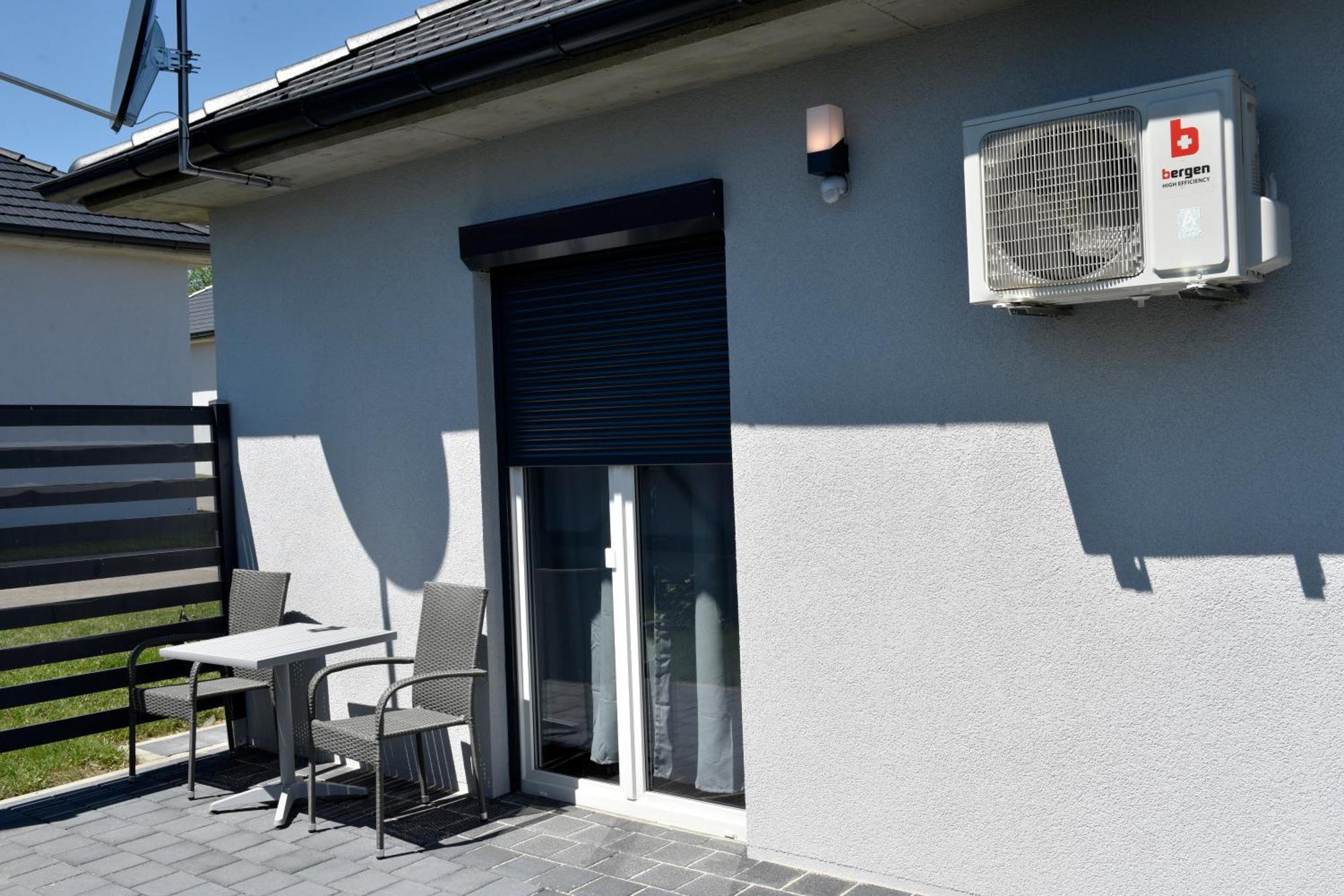 Apartmani I Bungalovi Trojka Banja Luka Quarto foto