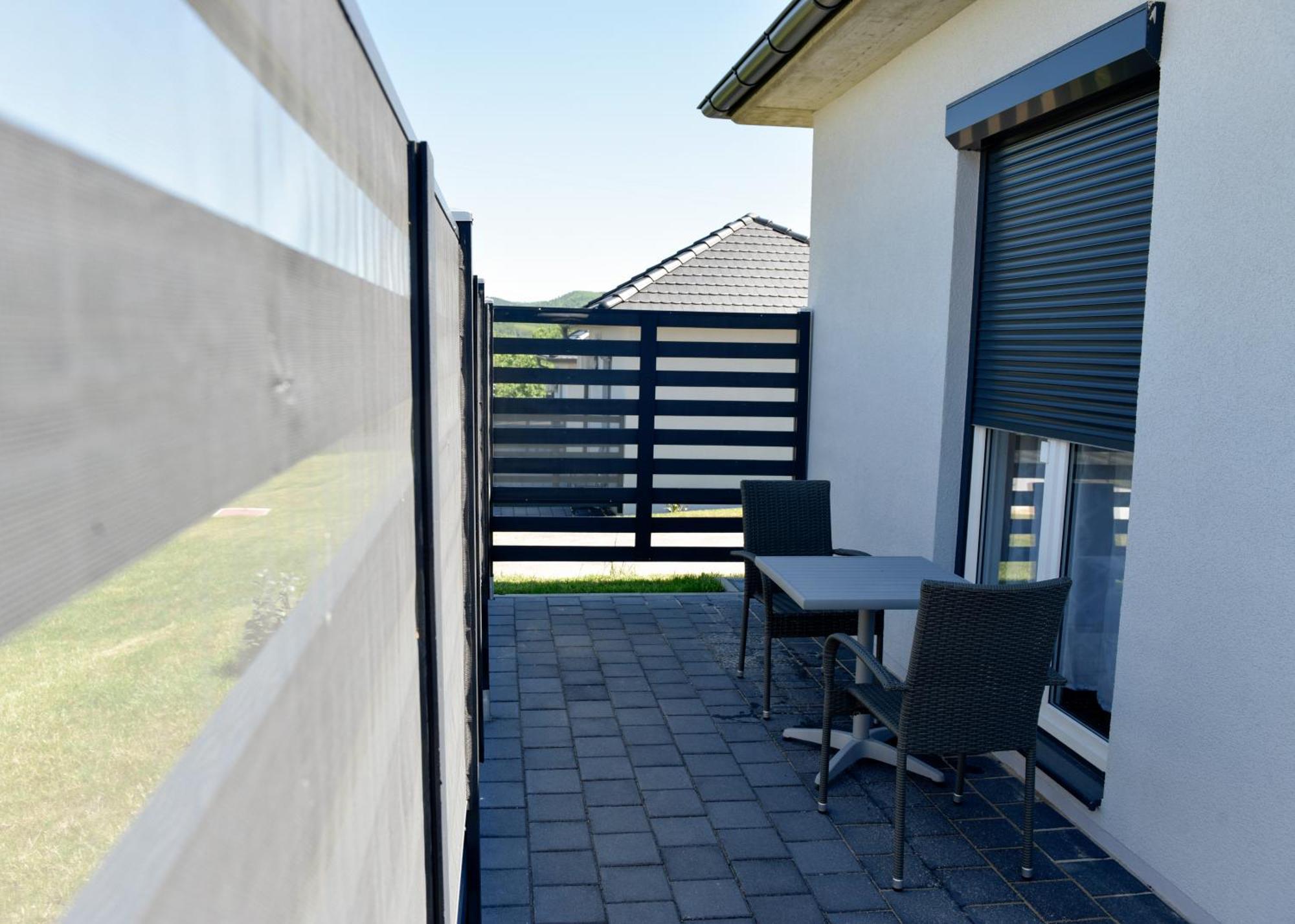 Apartmani I Bungalovi Trojka Banja Luka Quarto foto